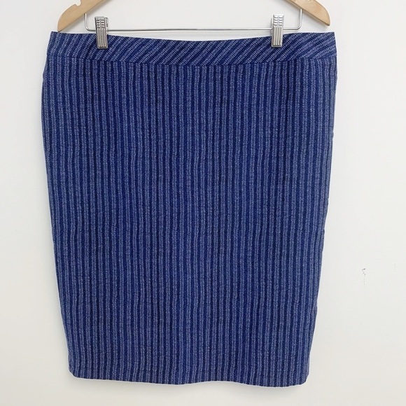 Escada striped full zip pencil skirt Sz 42 - Picture 1 of 11